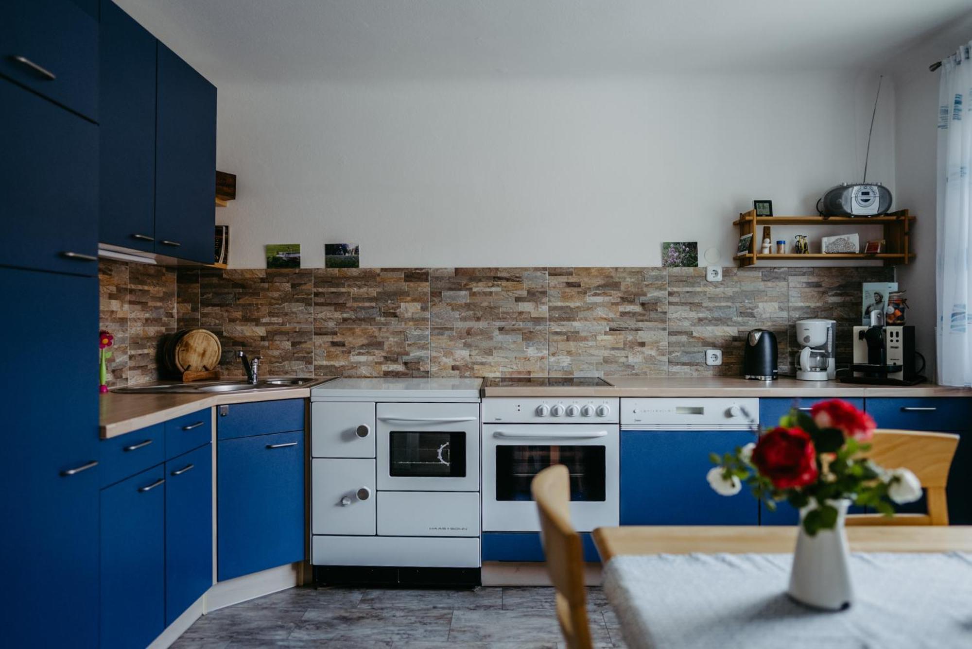 Ferienwohnung Morgensonne Schuetzen am Gebirge ภายนอก รูปภาพ